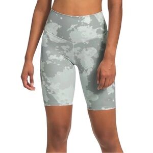 The North Face Motivation High Rise Pocket 9”  Biker Short Gray Green Small S